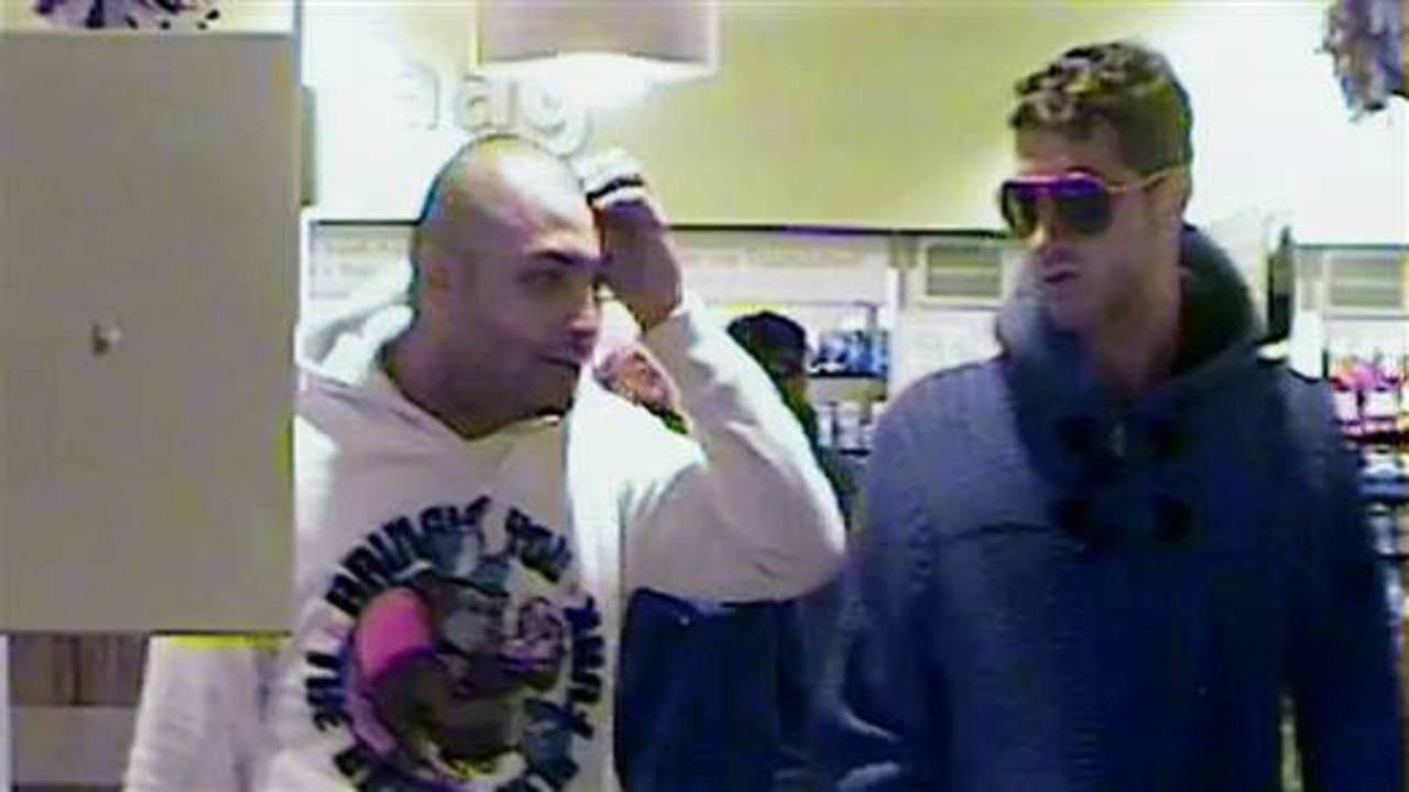 De daders van de gewapende overval. (Beeld: Opsporing Verzocht)