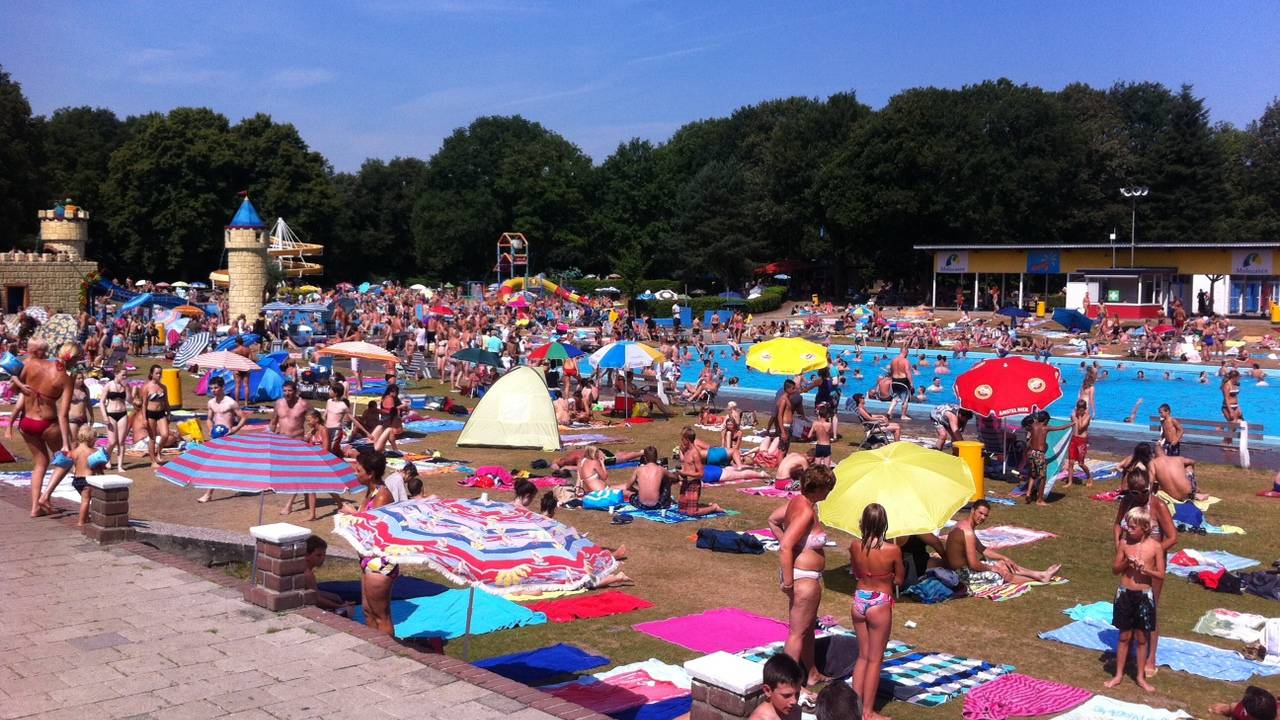 Buitenzwembaden Weer Open Vanwege Verwachte Hittegolf Omroep Brabant