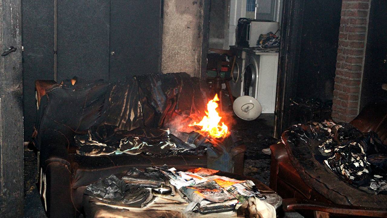 Woningbrand in Bladel. (Foto: Hans van Hamersveld)