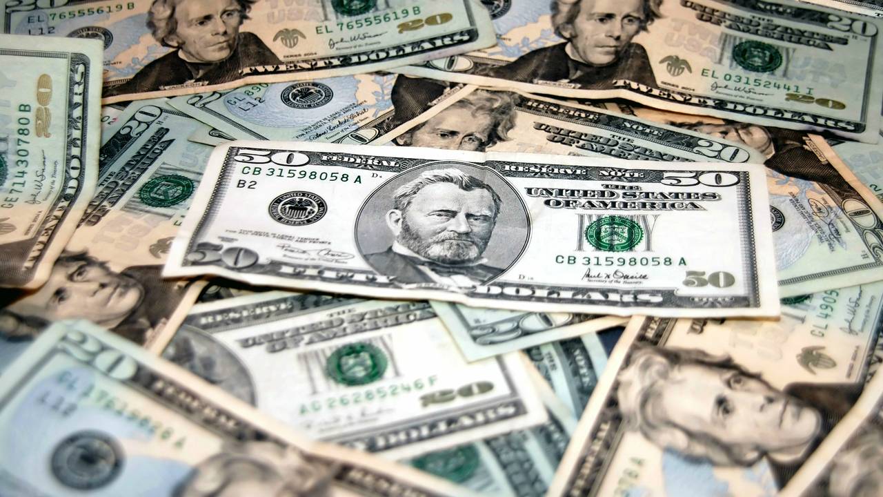 In totaal zou het gaan om miljoenen dollars.