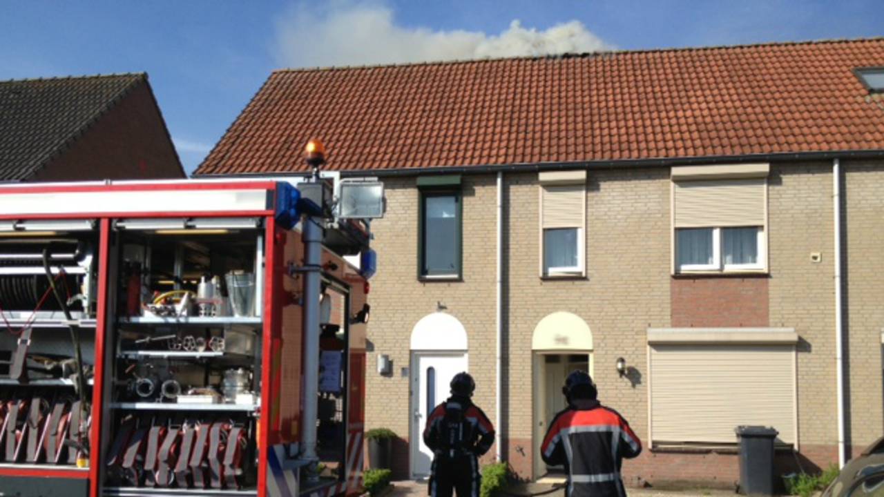 Hennepkwekerij gevonden bij woningbrand Rijen, bewoner opgepakt