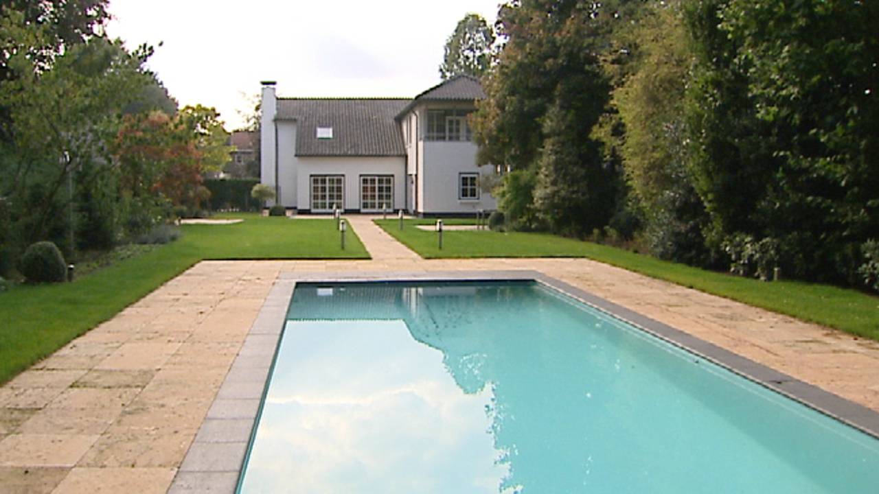 Robert van den B leidde zelf een luxe leven