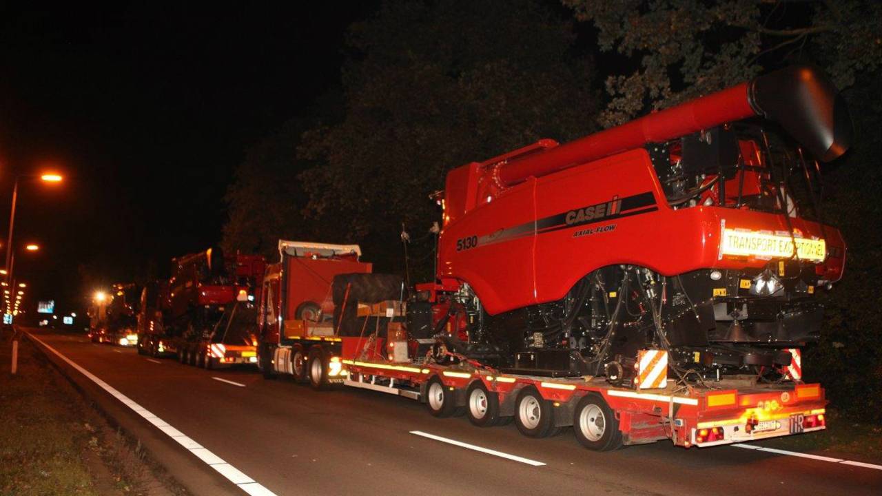 Overlast na te hoge vracht viaduct (foto: Bart Meesters/Meesters Multimedia)