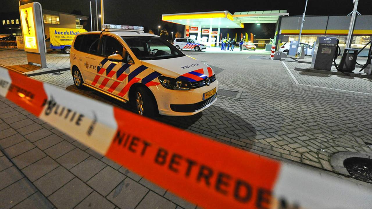 Overval op de Shell. (Foto: Rico Vogels / SQ Vision)
