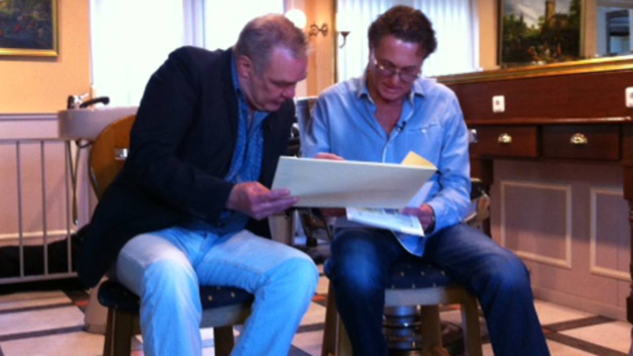 Martino en Jan halen samen herinneringen op (Foto: Erik Peeters)