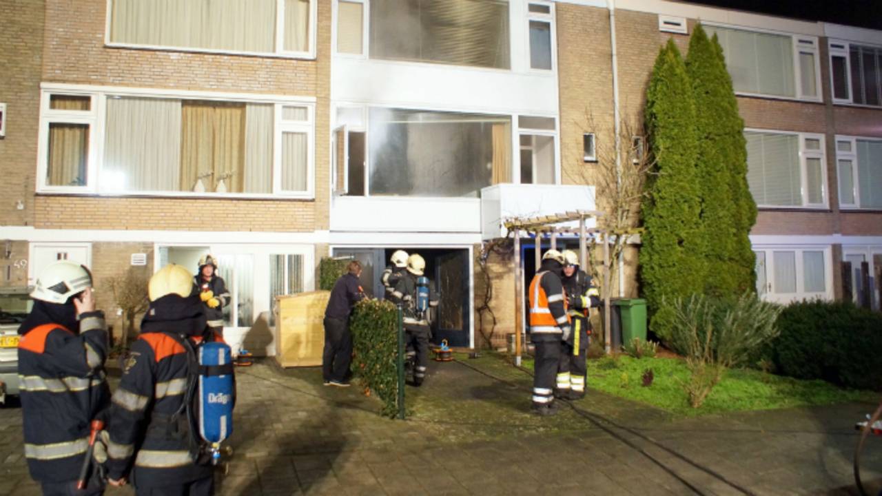 Hennepkwekerij ontdekt na brand in huis Oranjelaan Vlijmen - Omroep Brabant