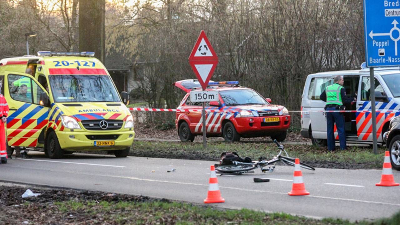 Zwaargewonde na ongeluk (Foto: Jeroen Stuve)
