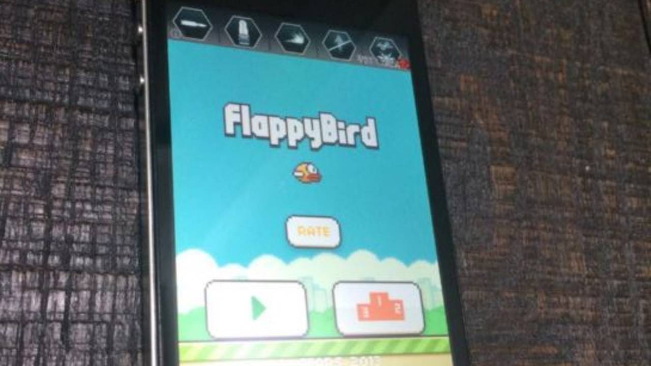 Het spelletje Flappy Bird (Foto: Marconi Cruz)