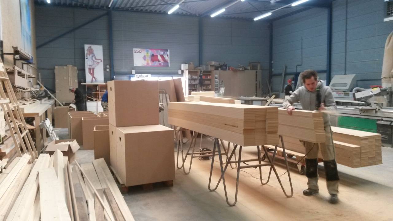Ga naar slide 2