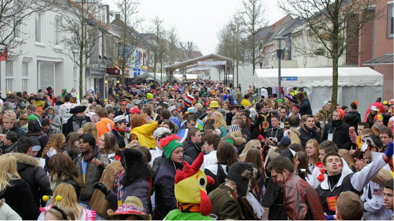 De Kuukse elfkroegentocht in Cuijk