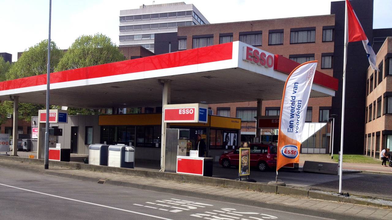 2,5 jaar cel voor man die manager van tankstation neerstak