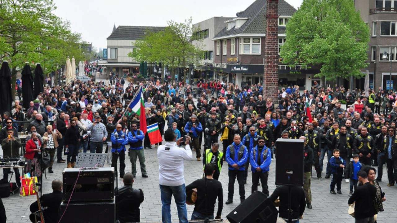 Extra politie-inzet bij herdenking RMS-president Chris Soumokil op de ...
