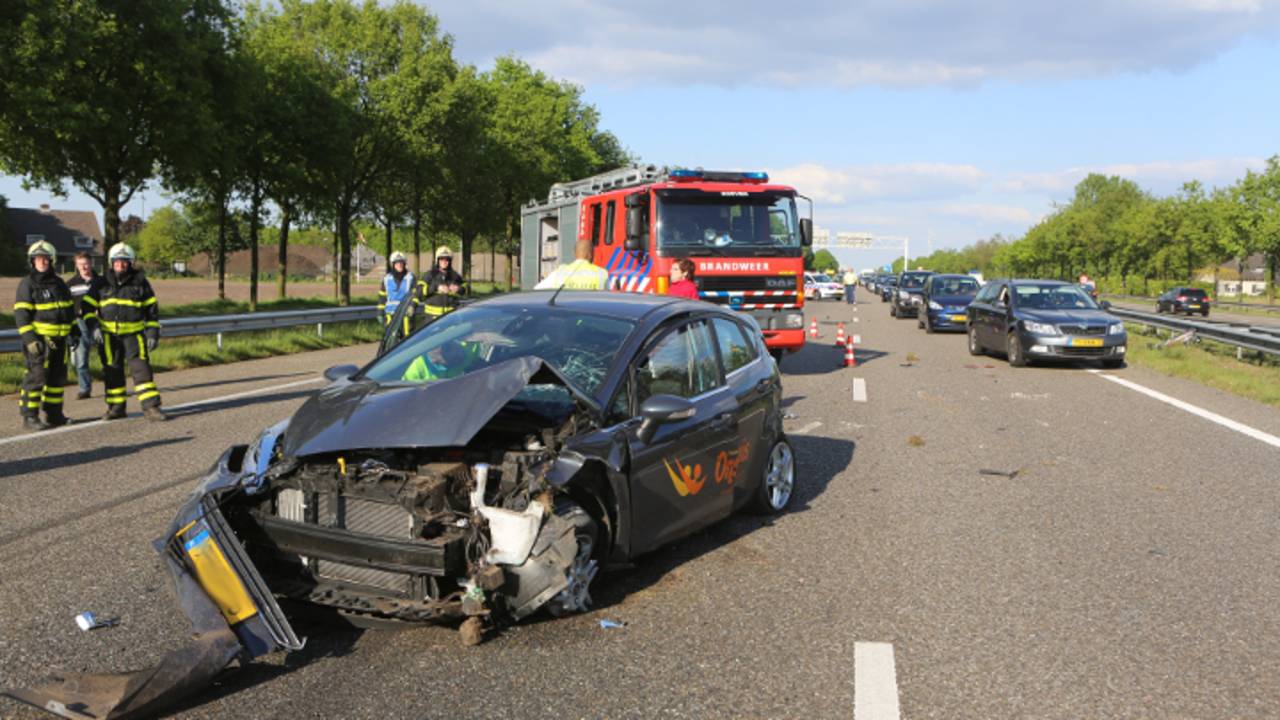 Botsing op de A58 (foto: Remco de Ruijter)