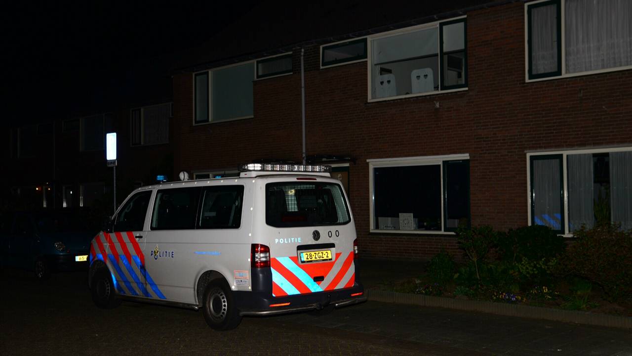 Gewapende overval op woning in Oosterhout (Foto: Joes van Wanrooij / Stuve fotografie)