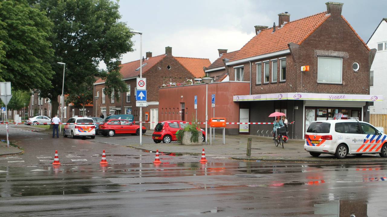 Gewonde bij schietpartij in Eindhoven (Foto: Fons Hendriks / Hendriks Multi Media)