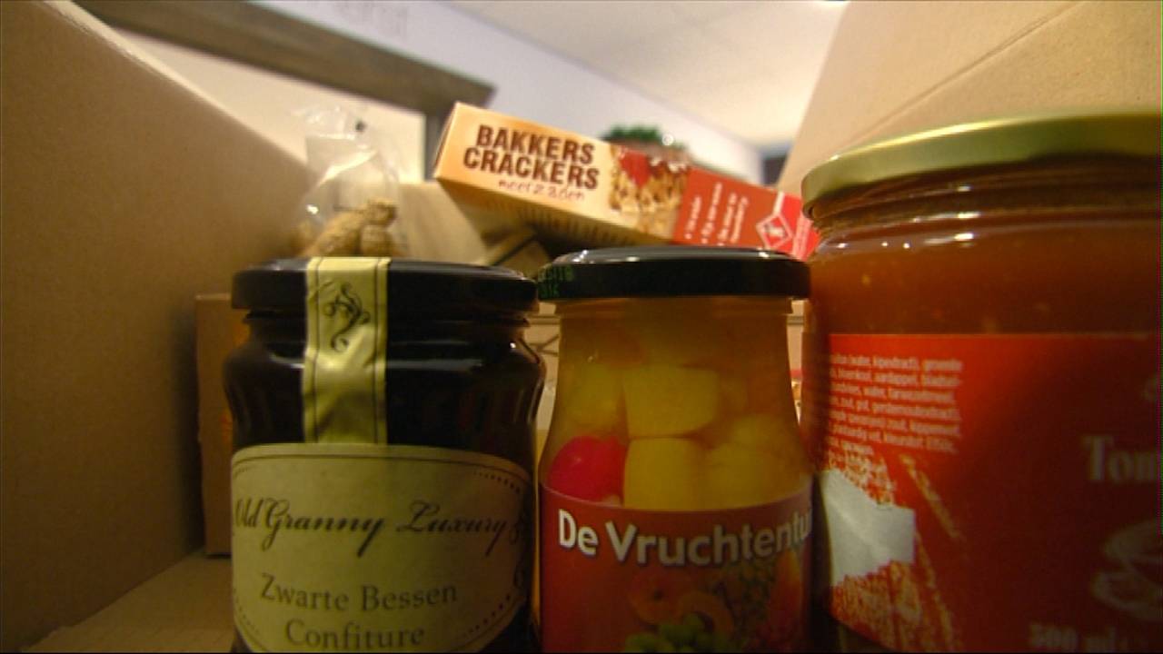 Vanaf deze maand worden de kerstpakketten samengesteld bij de Makro en Sligro.