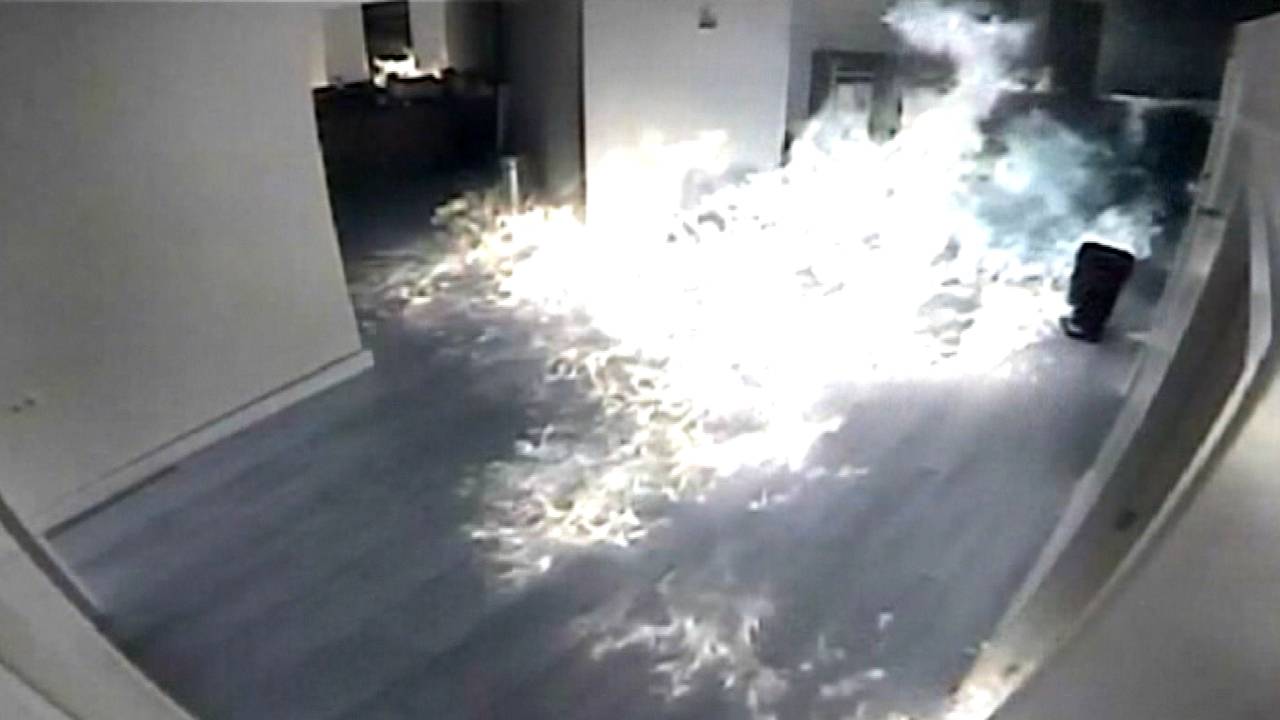 Vuur grijpt snel om zich heen