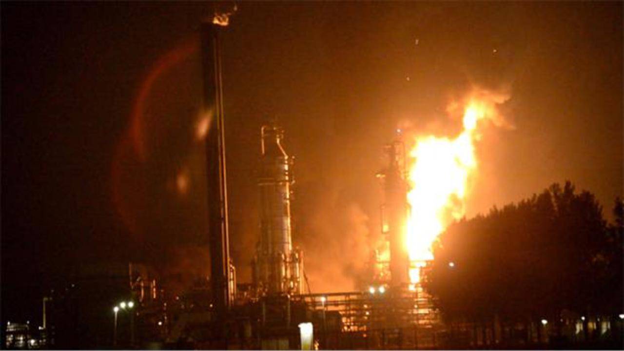 De brand bij Shell Moerdijk.