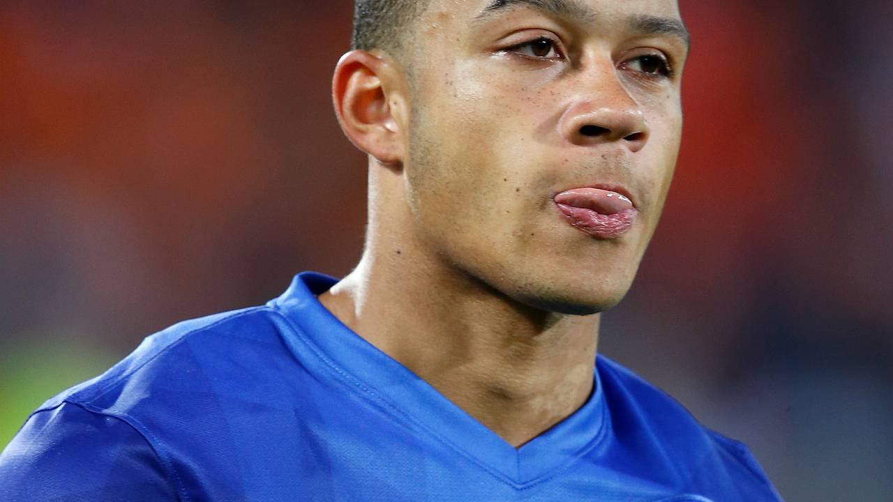 Memphis Depay maakt winnende doelpunt (archieffoto: Pics United)