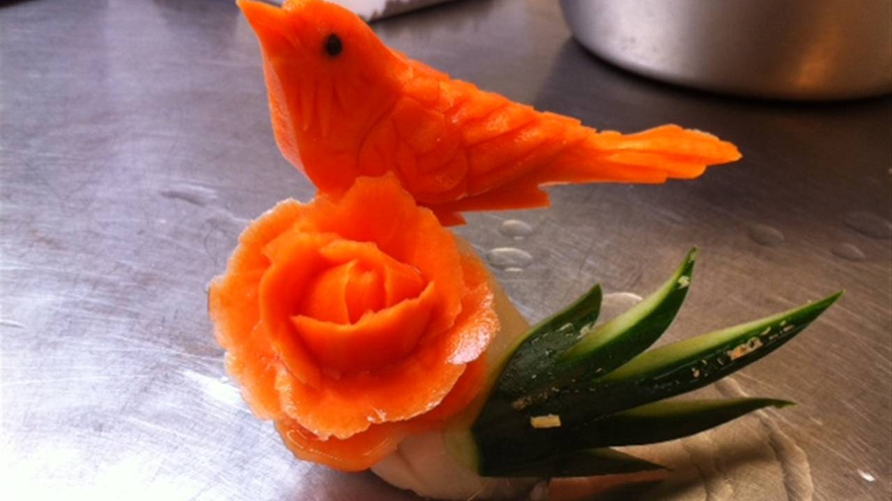 Chefkoks in restaurants zijn tevreden over training Nasi-Bami kok in Best