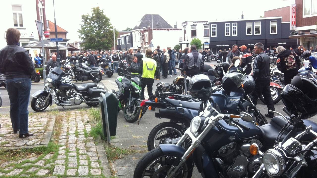 Honderden motoren, afgelopen zondag in Breda