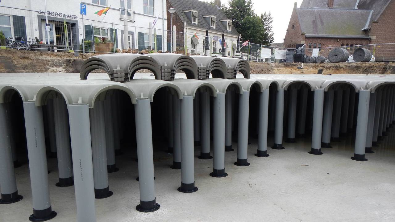 Een wateropvangkelder van Waterblock in Breda wordt aangelegd