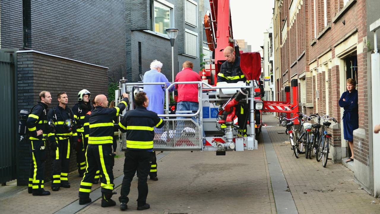 Zeven mensen gewond na een brand in een appartementencomplex  Tilburg 