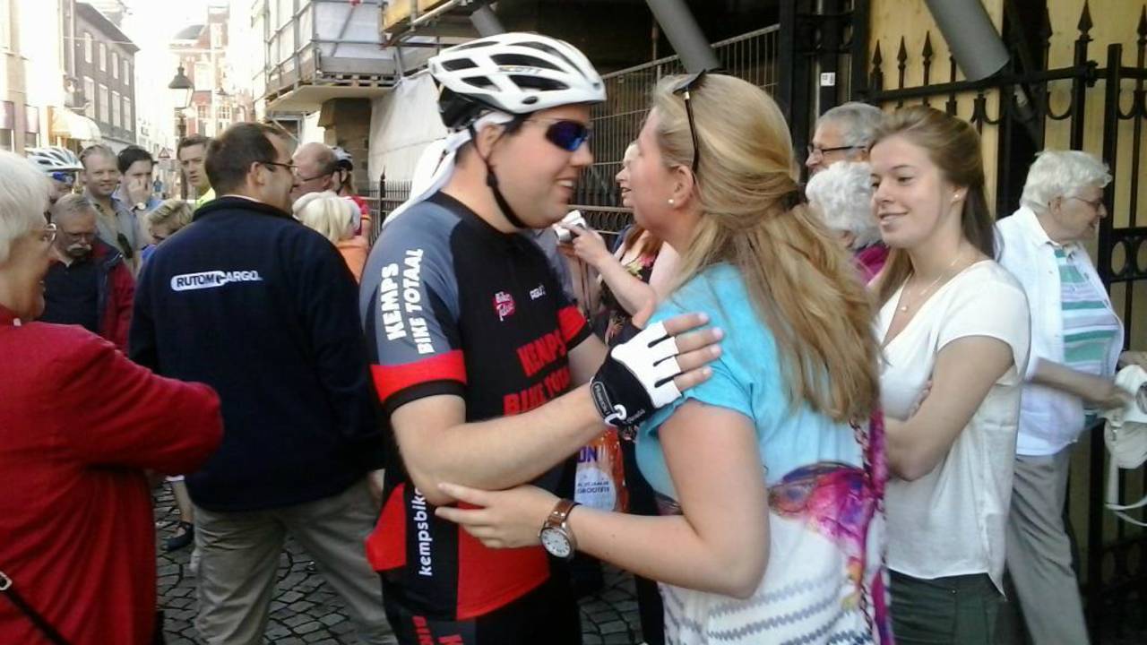 Kapelaan Patrick Kuis neemt afscheid (foto: Emile Vaessen)