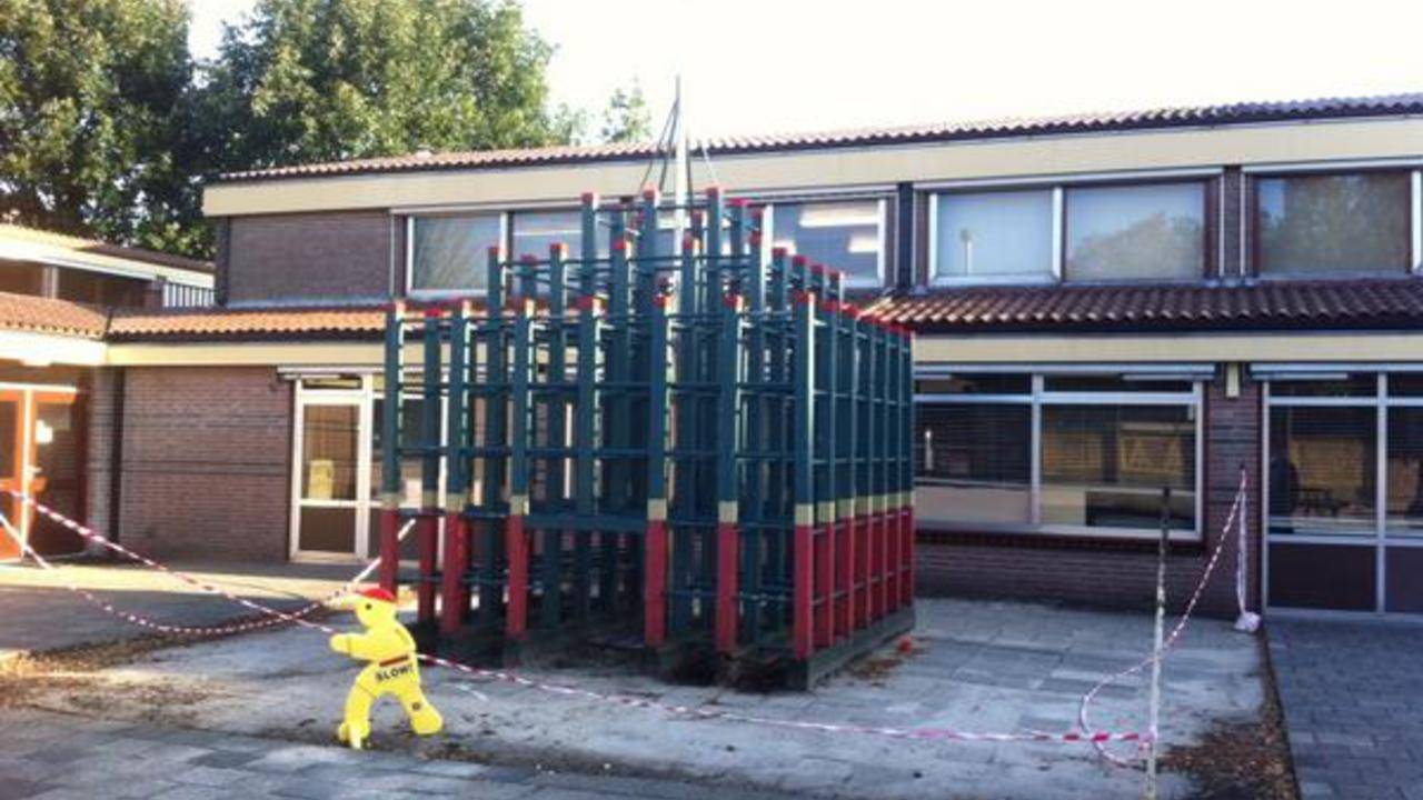 Het nostalgische klimrek van Anton Pieck