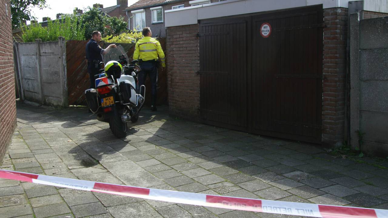 Man probeert woning te overvallen in Etten-Leur. (foto: Alexander Vingerhoeds/Obscura Foto)