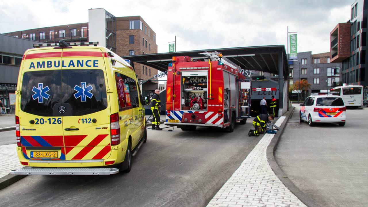 Brand in parkeergarage Etten-Leur. (foto: Alexander Vingerhoeds/Obscura Foto)