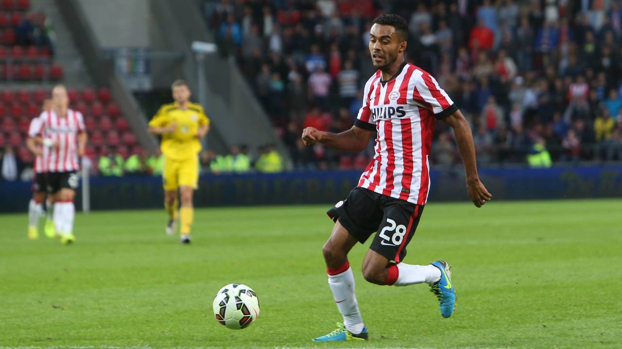 Abel Tamata in actie voor PSV