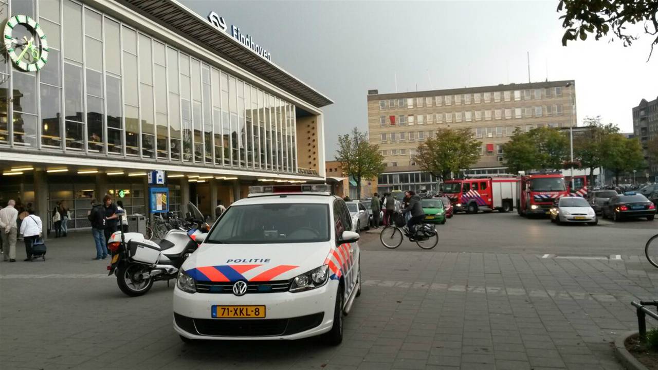 Station Eindhoven ontruimd (foto: Arno van der Linden/SQ Vision)