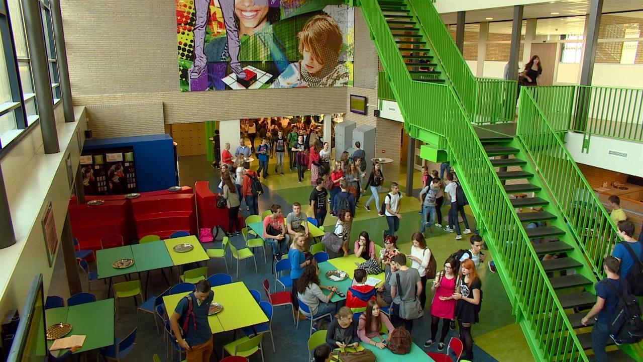 De kinderen moesten vrijdag gewoon naar school.