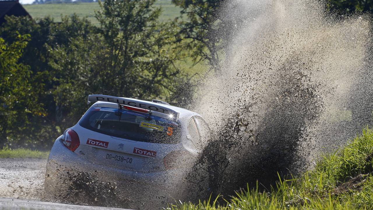 Kevin Abbring uit Son in actie (foto: Peugeot)