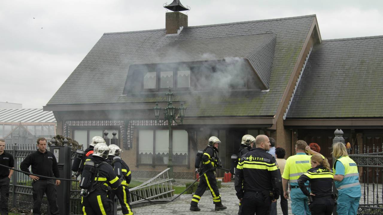 Woningbrand Sint Willebrord. (foto: Alexander Vingerhoeds/Obscura Foto)
