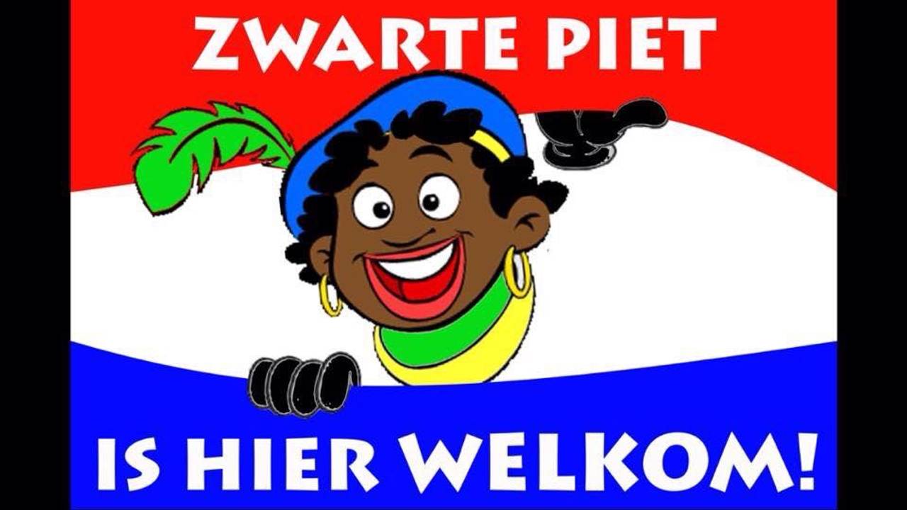 Vlaggen als welkomstgebaar voor Zwarte Piet