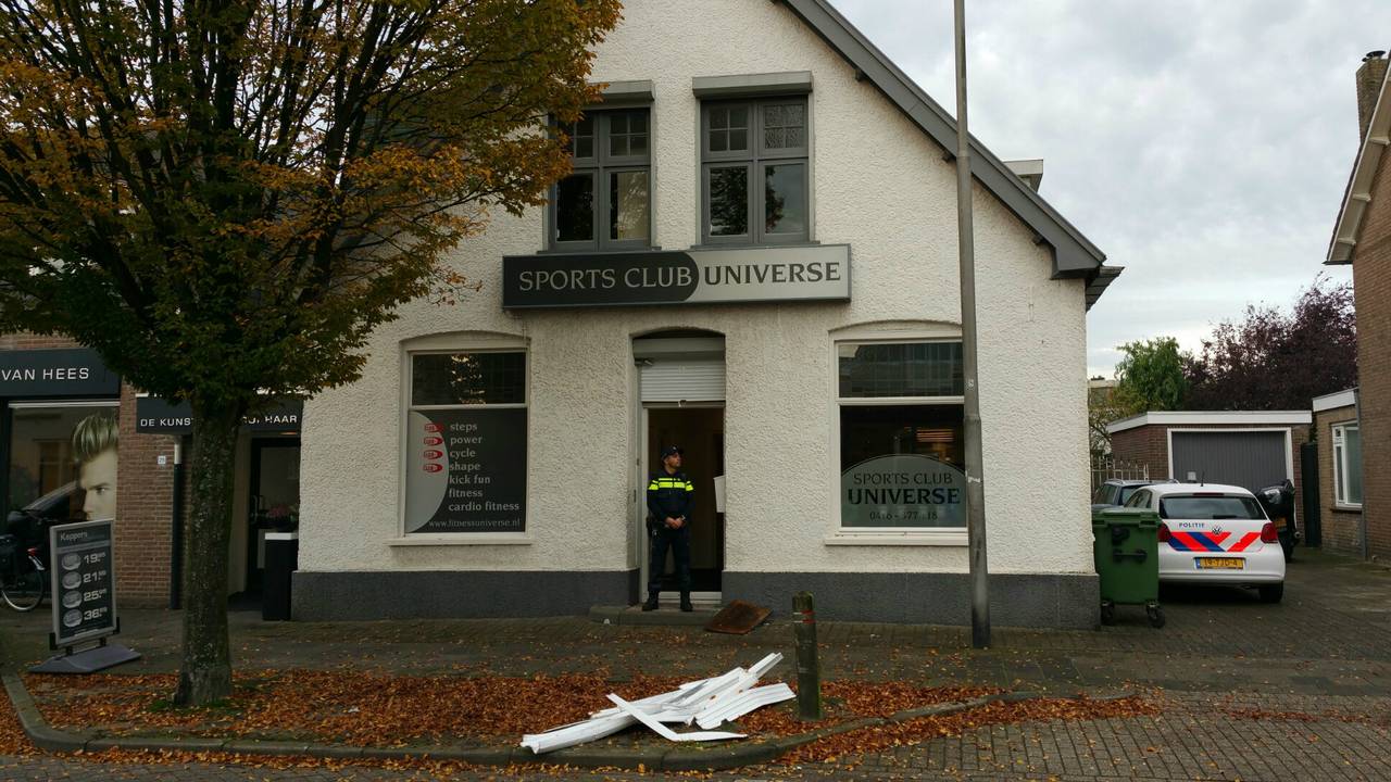 Inval politie sportschool Drunen (foto: Iwan van Dun/FPMB)