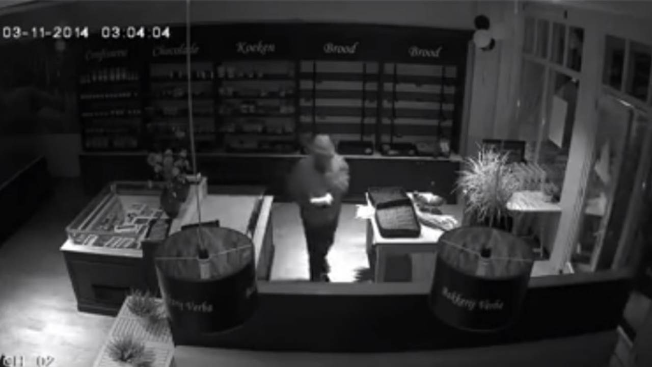 Beeld: bewakingscamera Bakkerij Verba