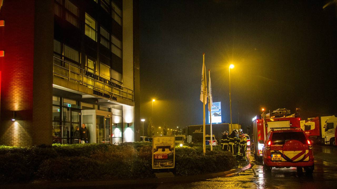 Evacuatie om aanbranden in Amrâth (foto: Obscura Foto)