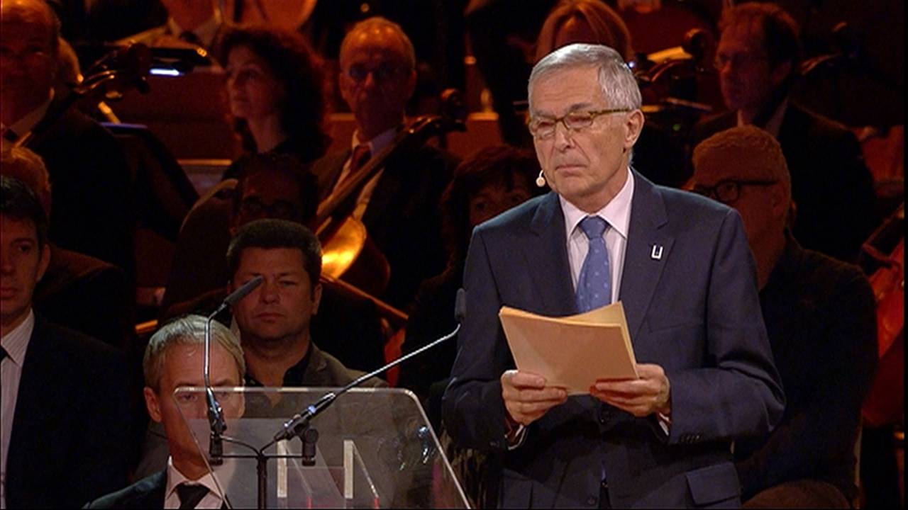 Nabestaande Anton Kotte hield een indrukwekkende toespraak