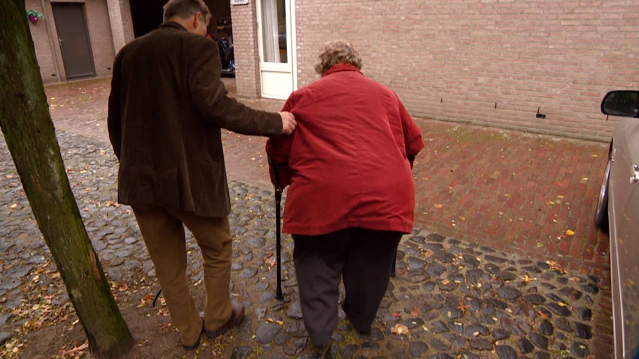 Gemeente Waalwijk in de fout met toezeggen cadeaubonnen aan mantelzorgers