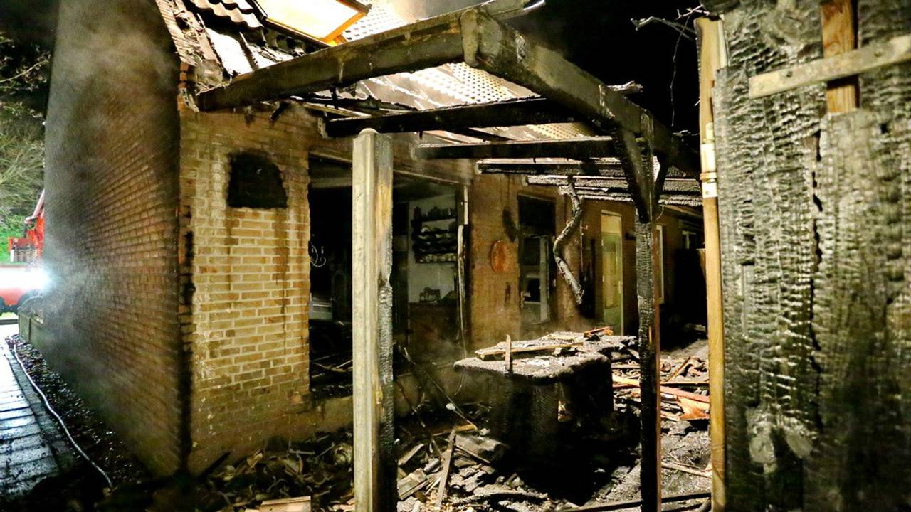 Schade door de korte, maar felle brand in Valkenswaard (Foto: SQ Vision)