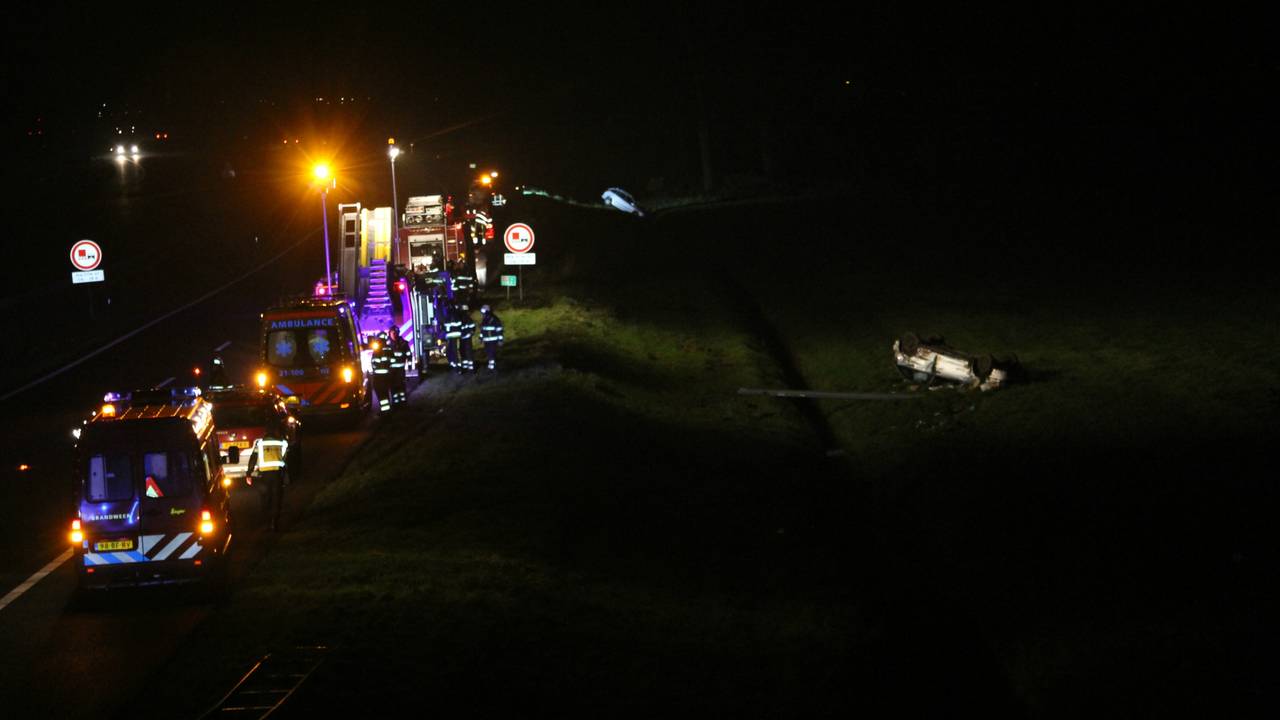 Ongeluk op A50 bij Ravenstein (Foto: AS Media)