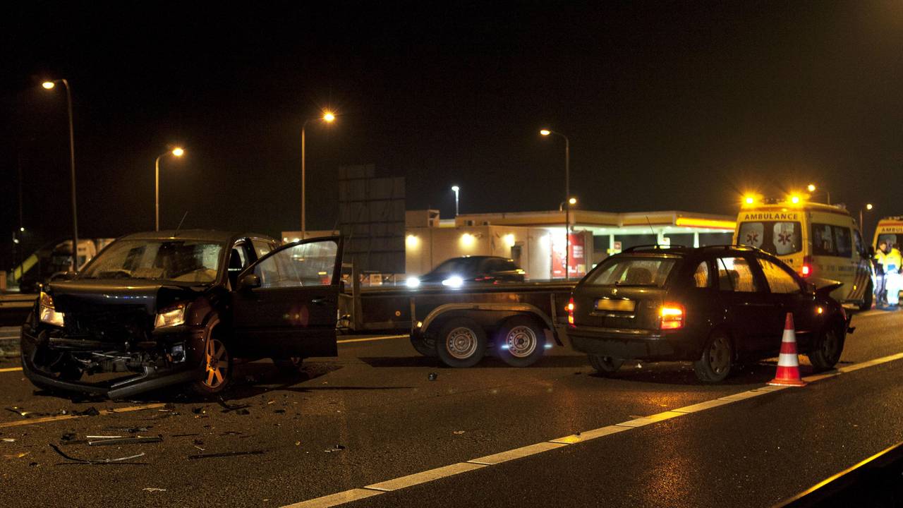 Ongeluk op de A73 bij Haps (foto: Saskia Kusters Media).