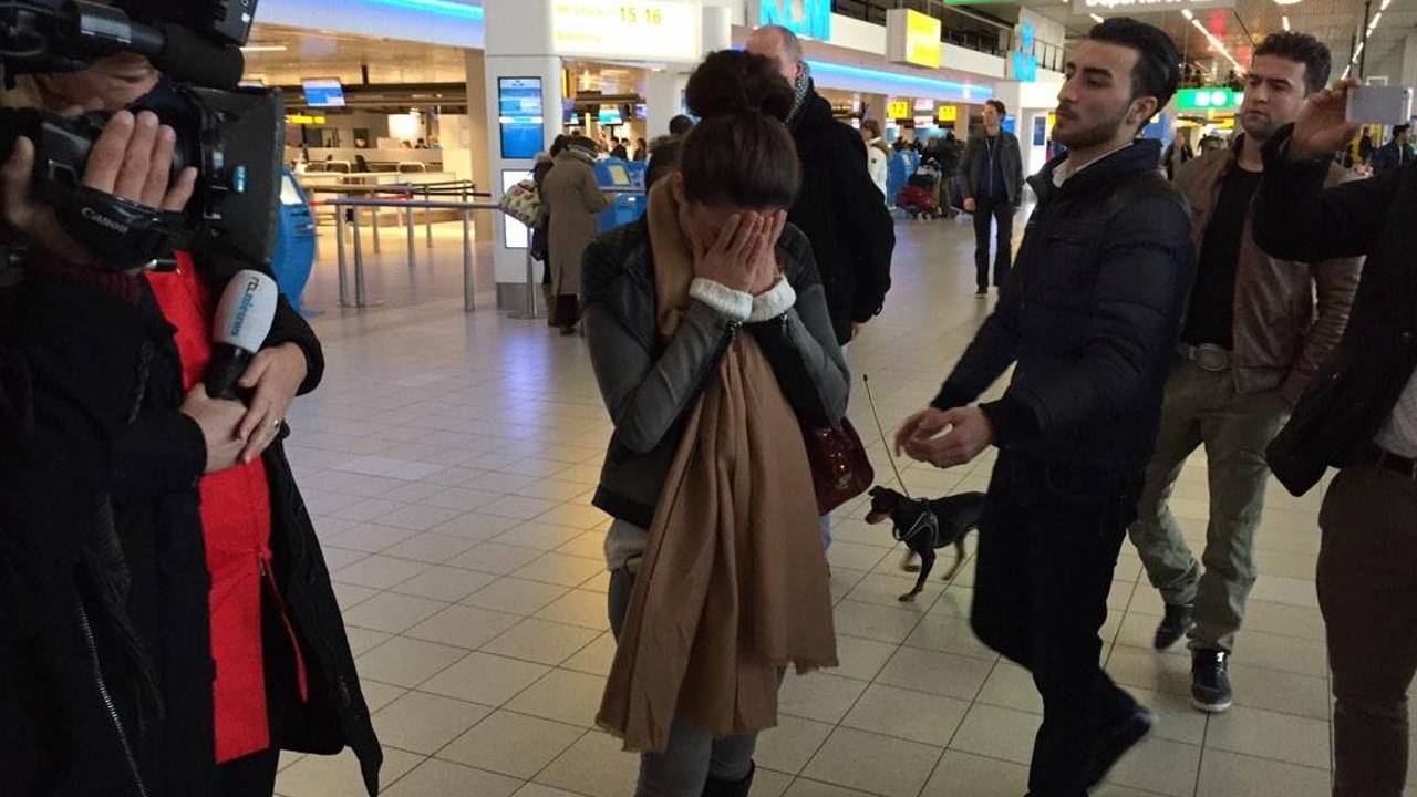 Eén van de kinderen Amiri in tranen (archieffoto)