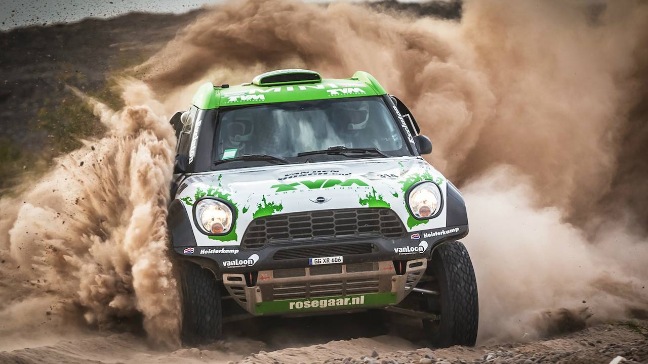 Erik van Loon in zijn Mini (Archieffoto)