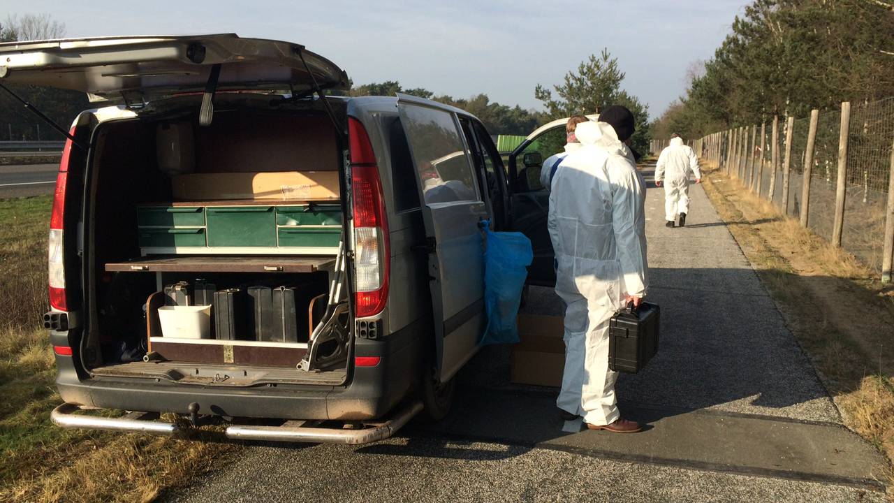 De politie heeft geen sporen van geweld op het lichaam aangetroffen dat werd gevonden in een bosperceel bij Heeze