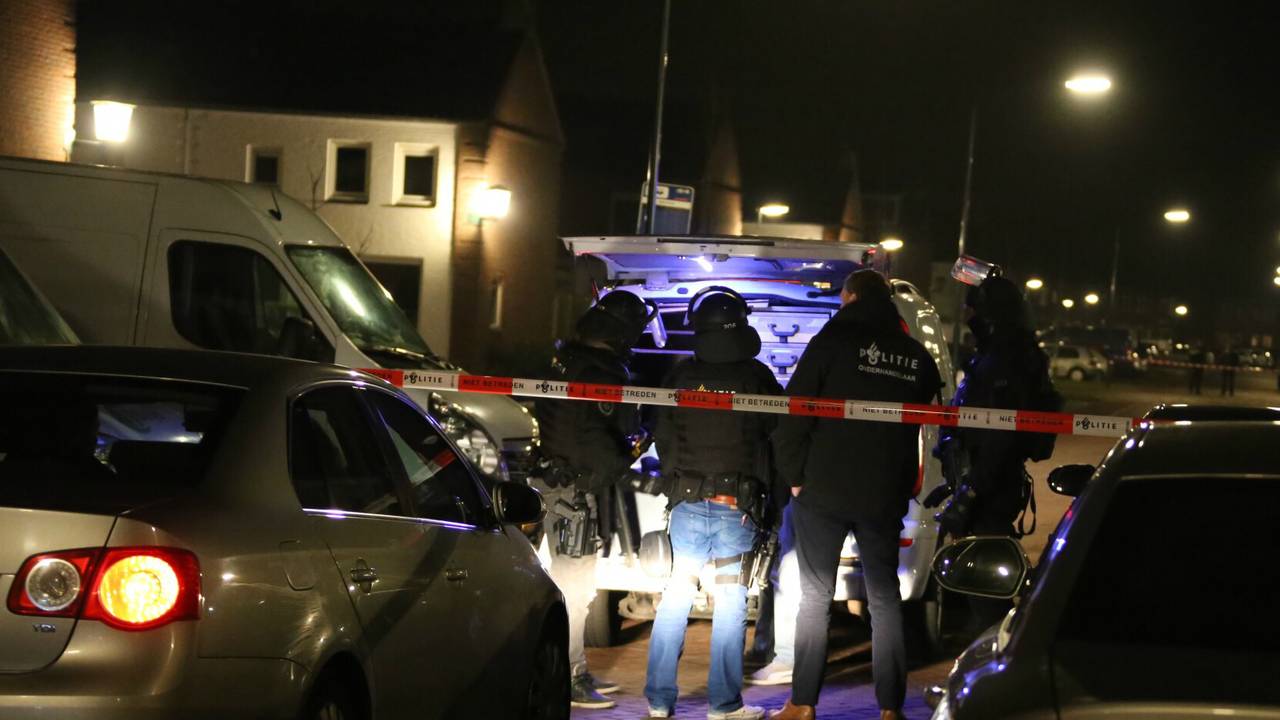 Mogelijke gijzeling in Vught (foto: Sander van Gils / SQ Vision)