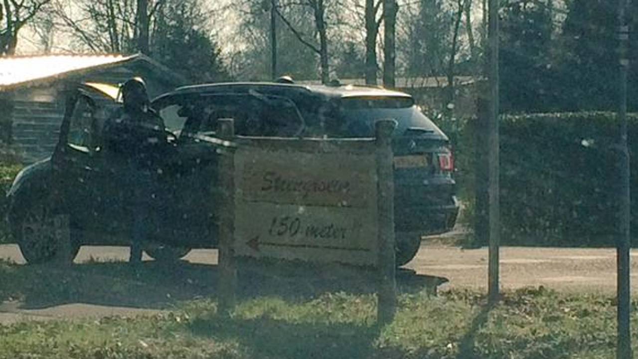 Arrestatieteam in actie (foto: @bartschalk)